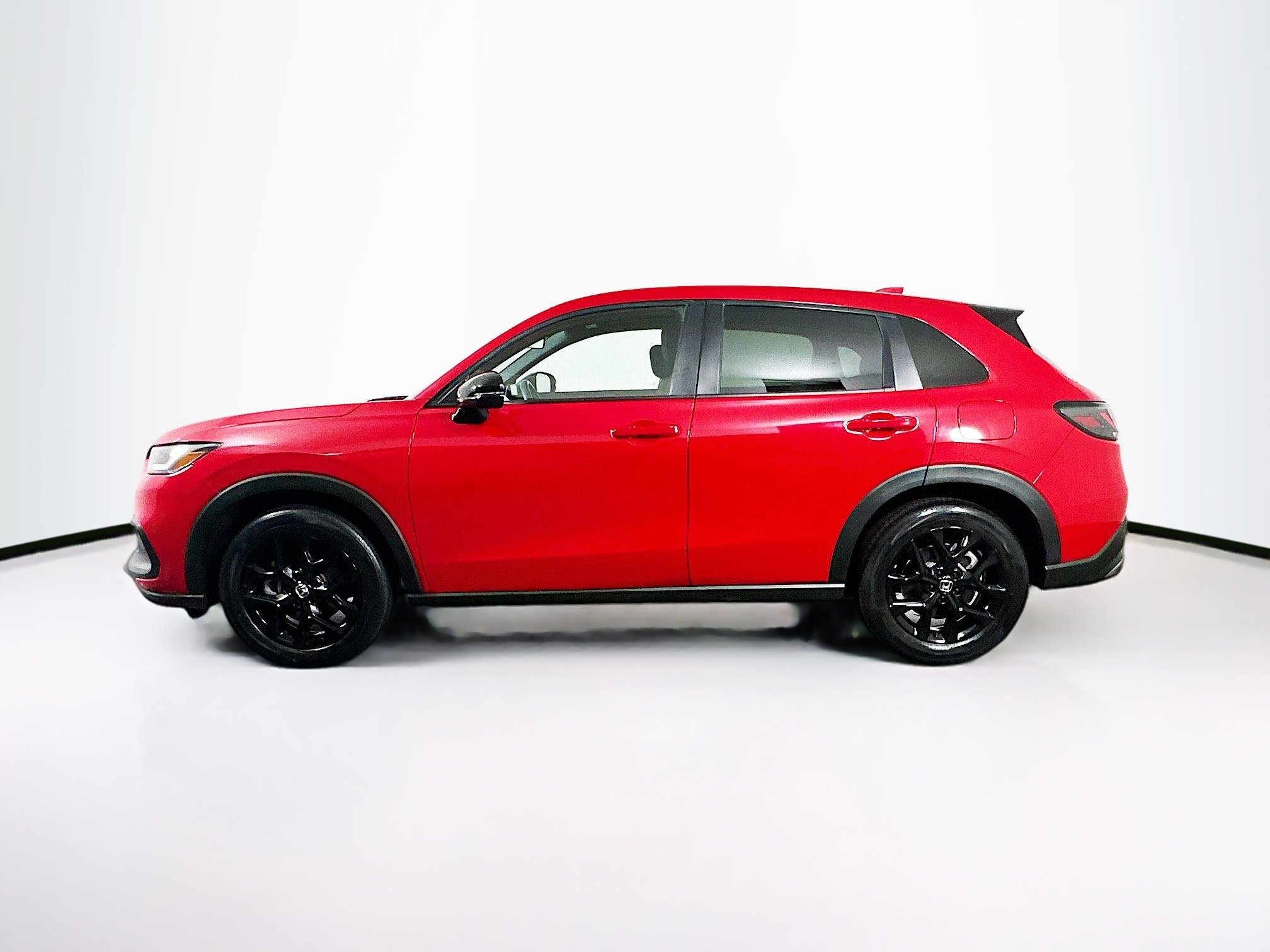 Used 2023 Honda HR-V Sport image 4