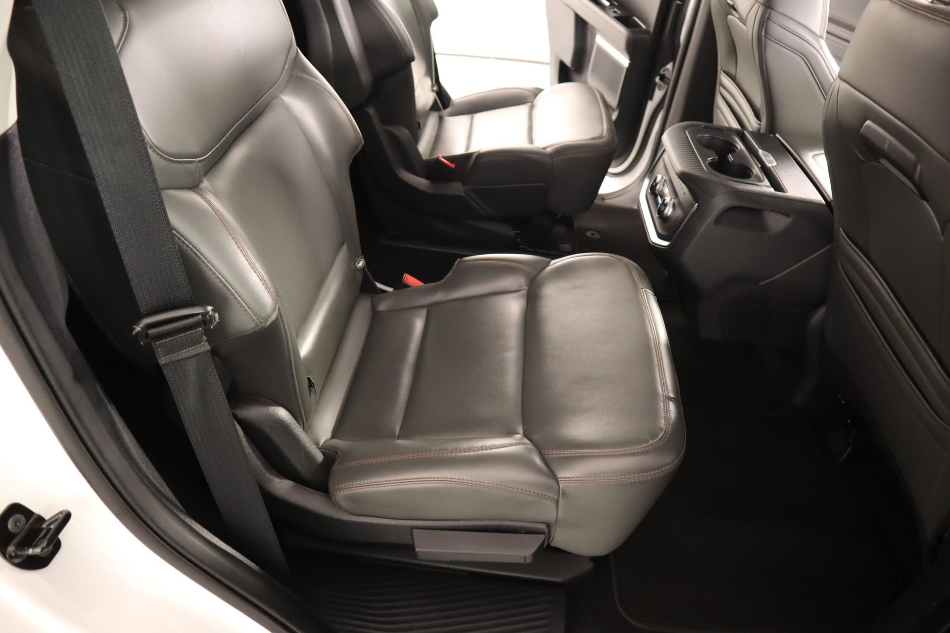 Used 2025 Ford Expedition Active image 15