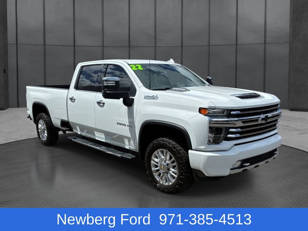 Used 2022 Chevrolet Silverado 3500 High Country AWD/4WD image 3