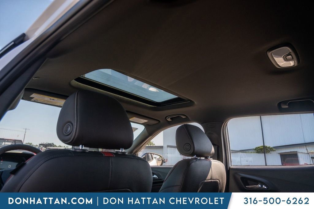 New 2026 Chevrolet Trax RS FWD image 23