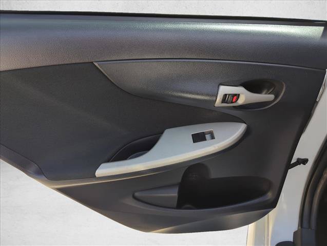Used 2013 Toyota Corolla S FWD image 9