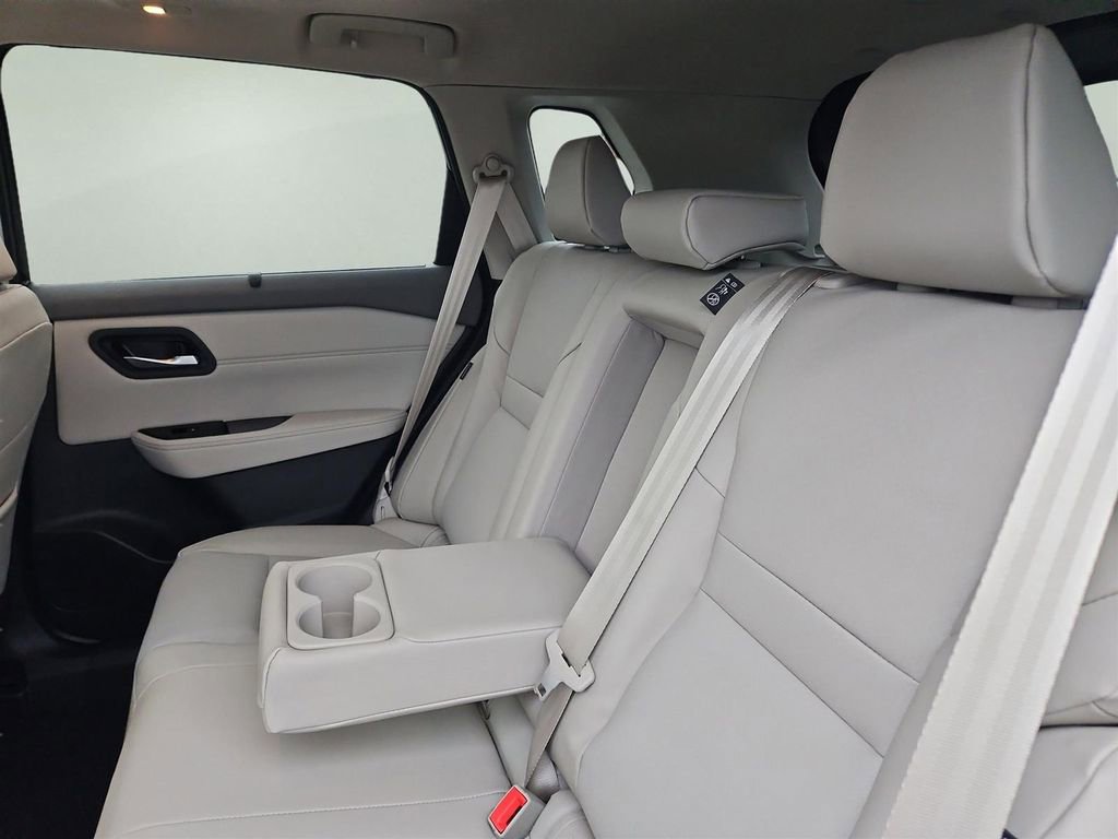 New 2026 Nissan Rogue SV w/ SV Premium Package image 19