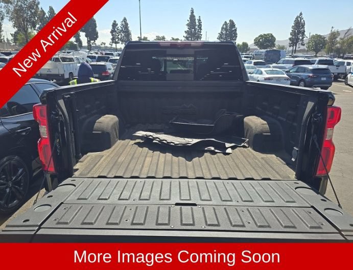 Used 2024 Chevrolet Silverado 1500 High Country RWD image 7