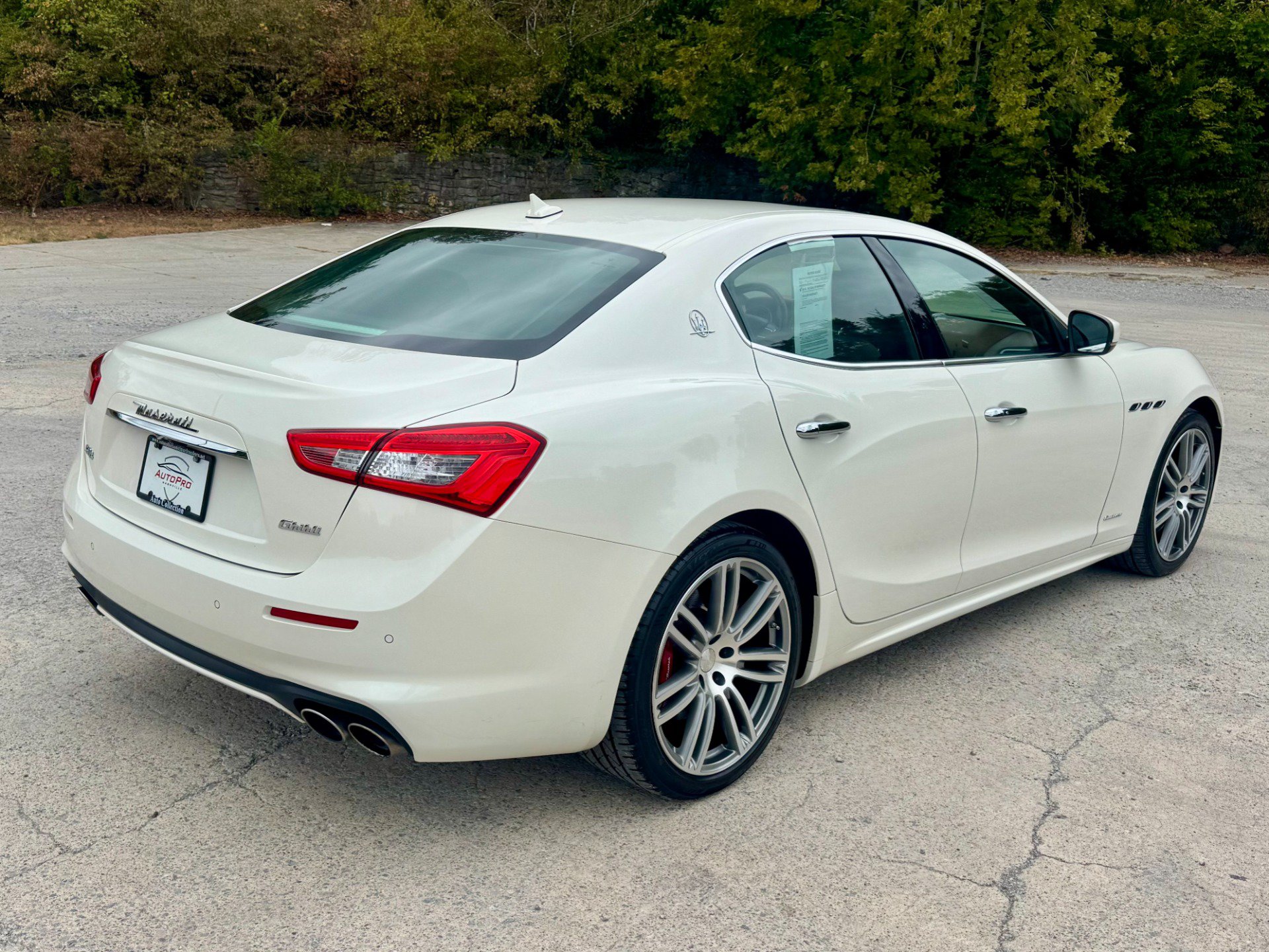 Used 2018 Maserati Ghibli S GranLusso AWD/4WD image 3