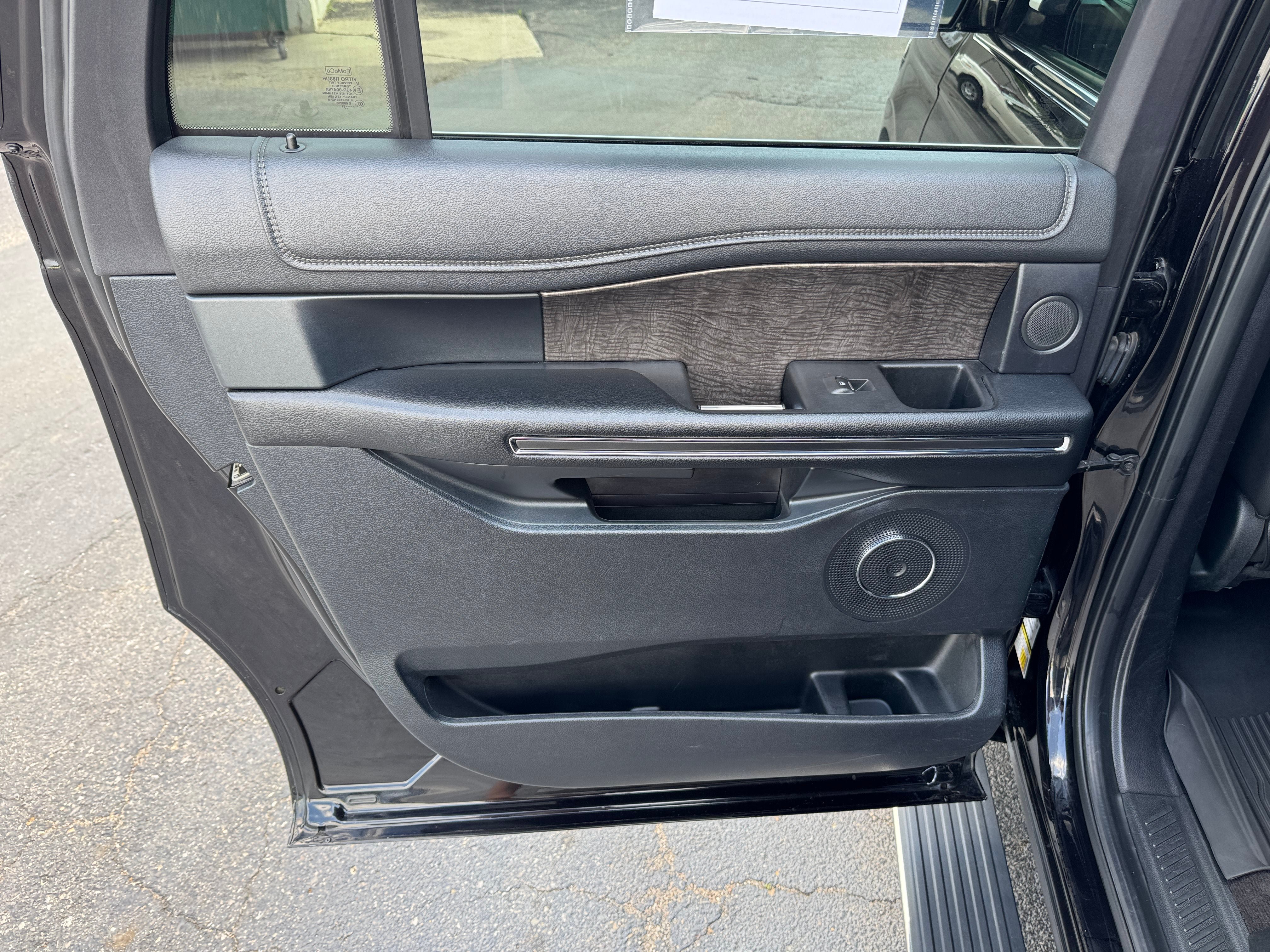 Used 2021 Ford Expedition Max Limited AWD/4WD image 29