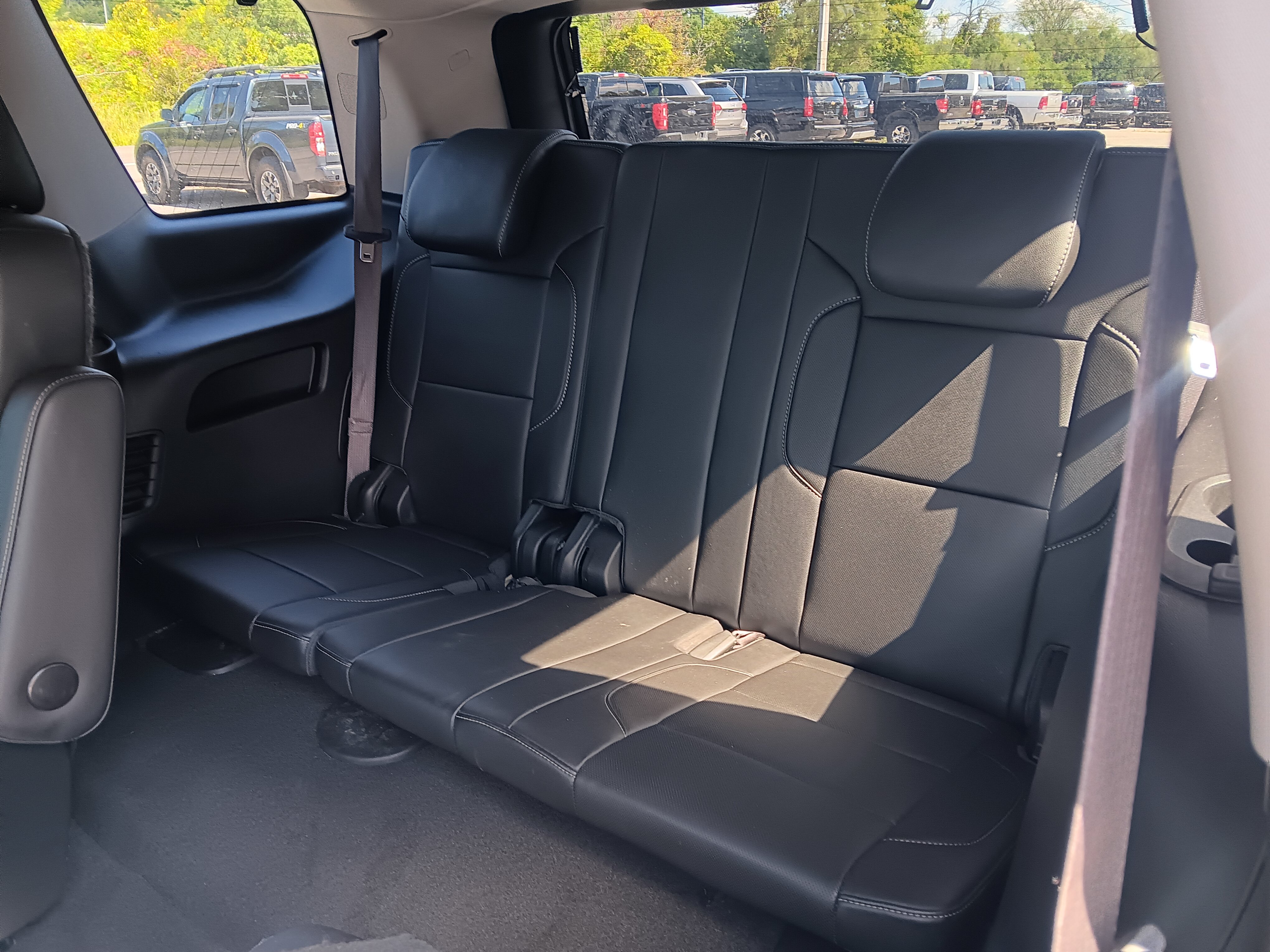 Used 2016 Chevrolet Tahoe LTZ AWD/4WD image 10