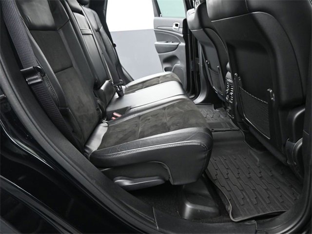 Used 2022 Jeep Grand Cherokee Laredo X image 15