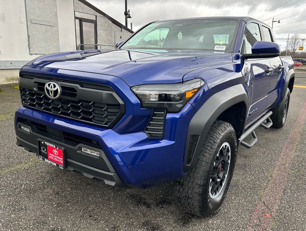 Certified 2024 Toyota Tacoma TRD Off-Road image 1