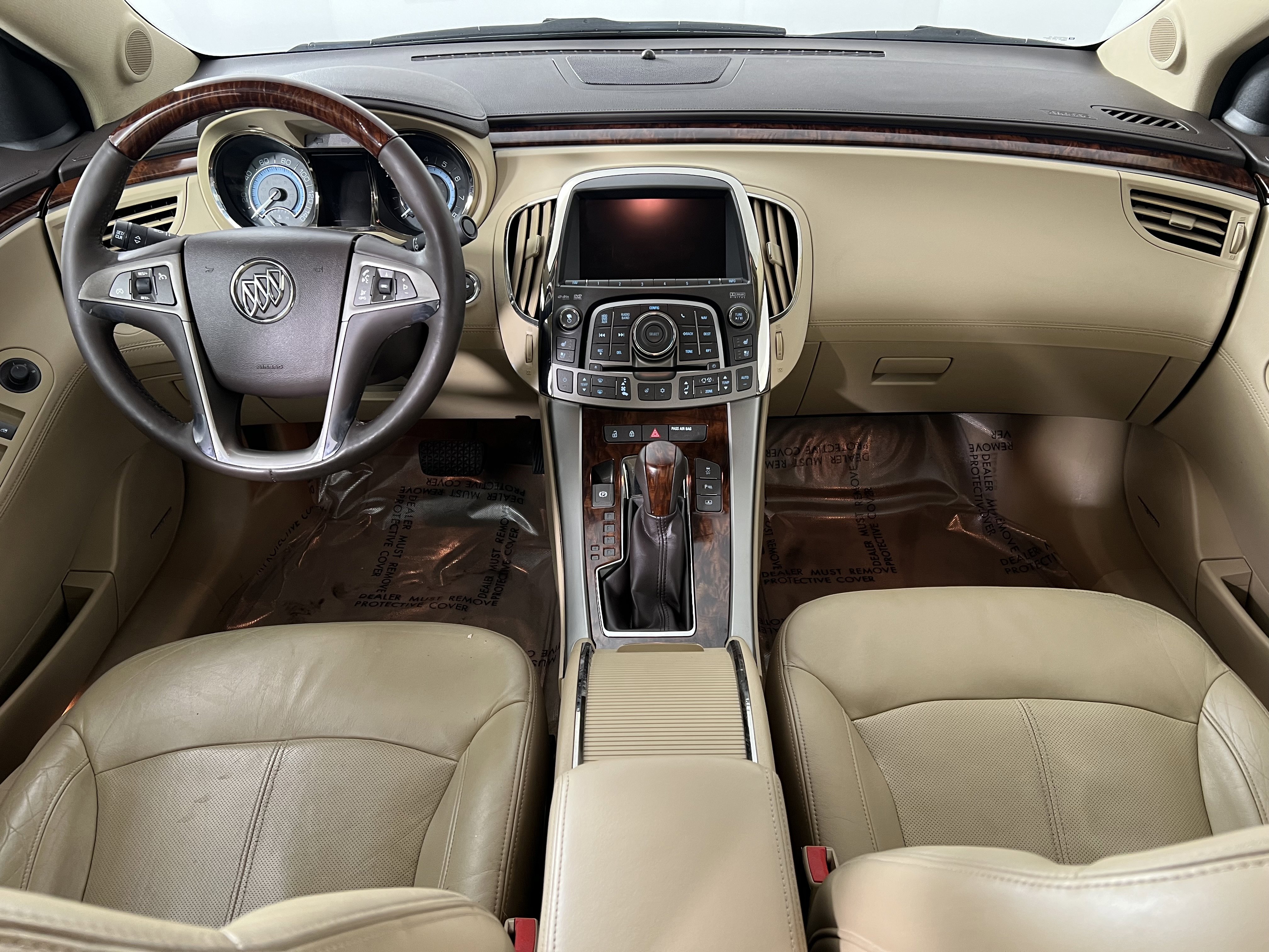 Used 2010 Buick LaCrosse CXS image 22
