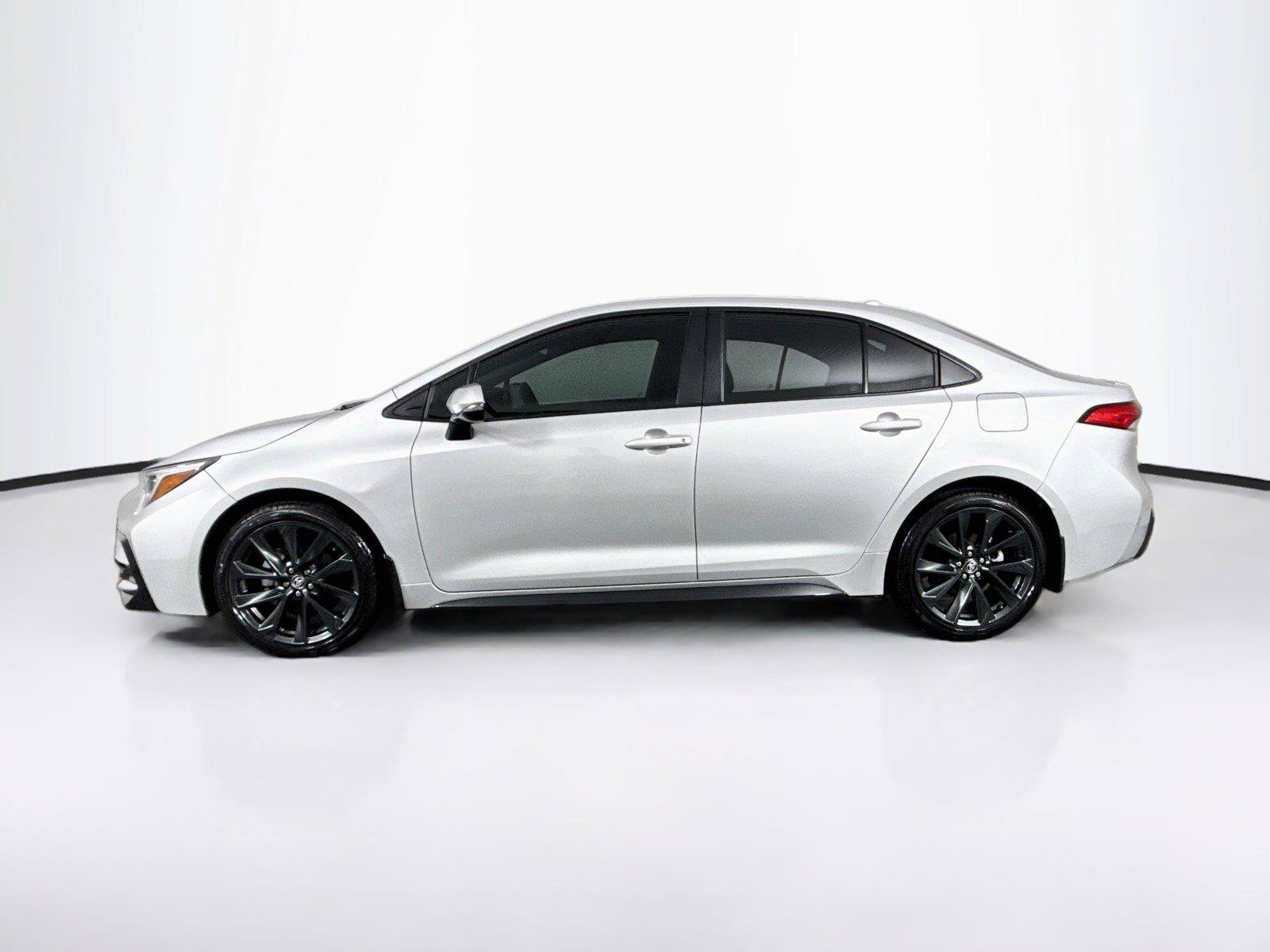Certified 2026 Toyota Corolla SE FWD image 13
