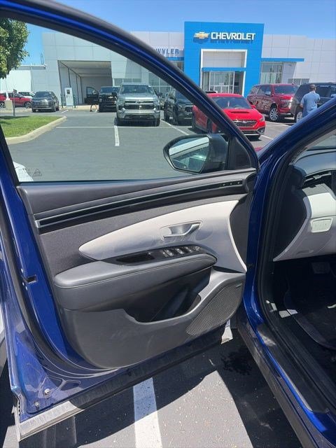 Used 2024 Hyundai Tucson Limited AWD/4WD image 14