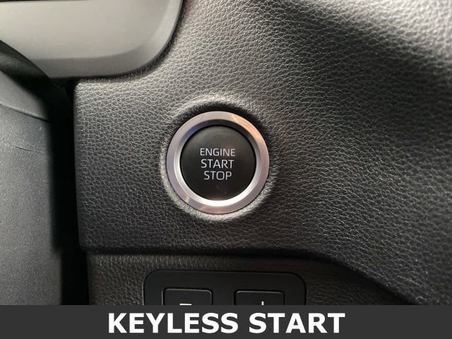 Used 2022 Toyota Tundra SR5 image 9