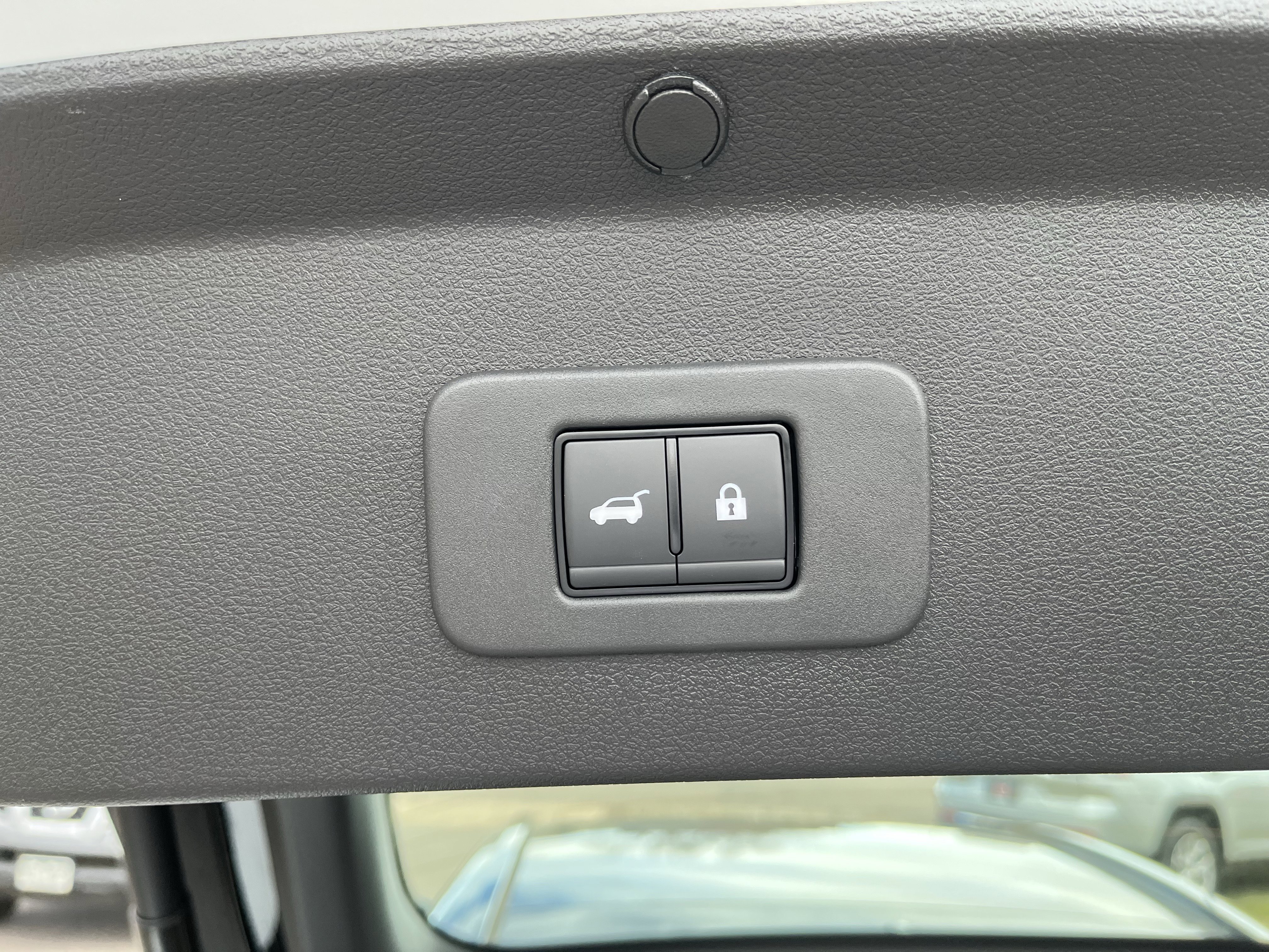 New 2026 Nissan Leaf Platinum+ w/ Cargo Package (Platinum+) image 30