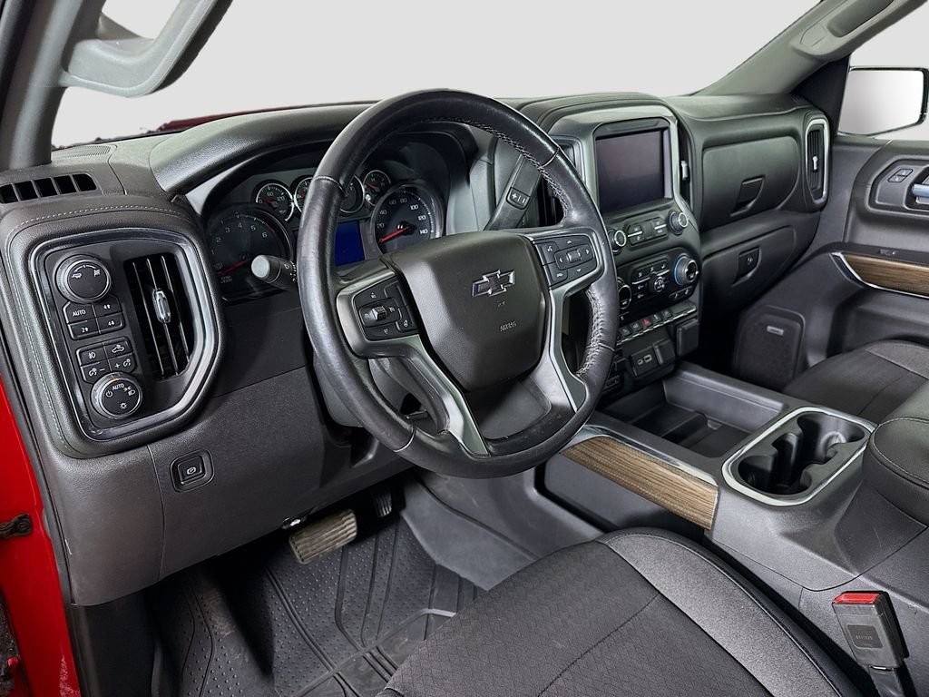 Used 2019 Chevrolet Silverado 1500 RST AWD/4WD image 9