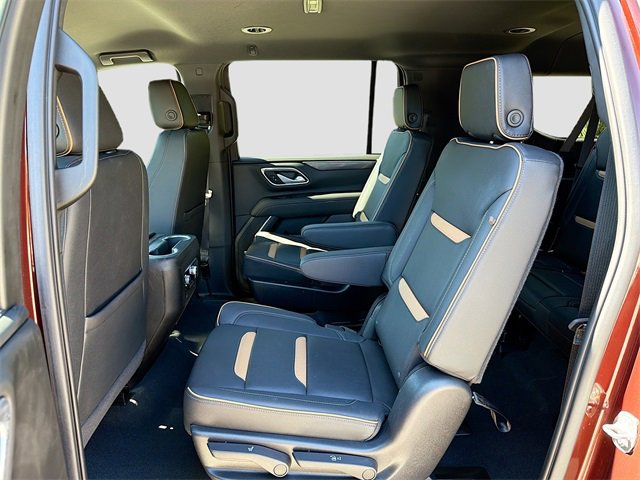 Used 2022 GMC Yukon XL AT4 image 23