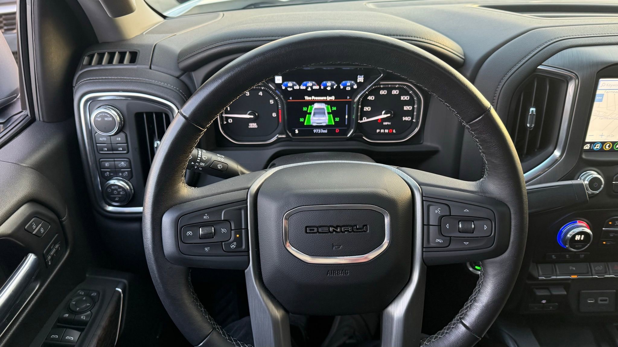 Used 2022 GMC Sierra 1500 Denali w/ Denali Premium Package image 44