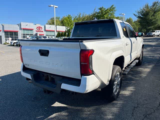 Used 2026 Toyota Tacoma SR5 AWD/4WD image 3