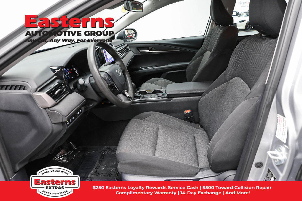 Used 2025 Toyota Camry LE FWD image 14