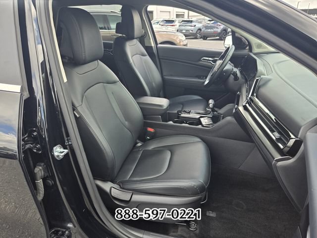 Used 2023 Kia Sportage EX FWD image 19