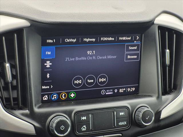 Used 2023 GMC Terrain SLT AWD/4WD image 12