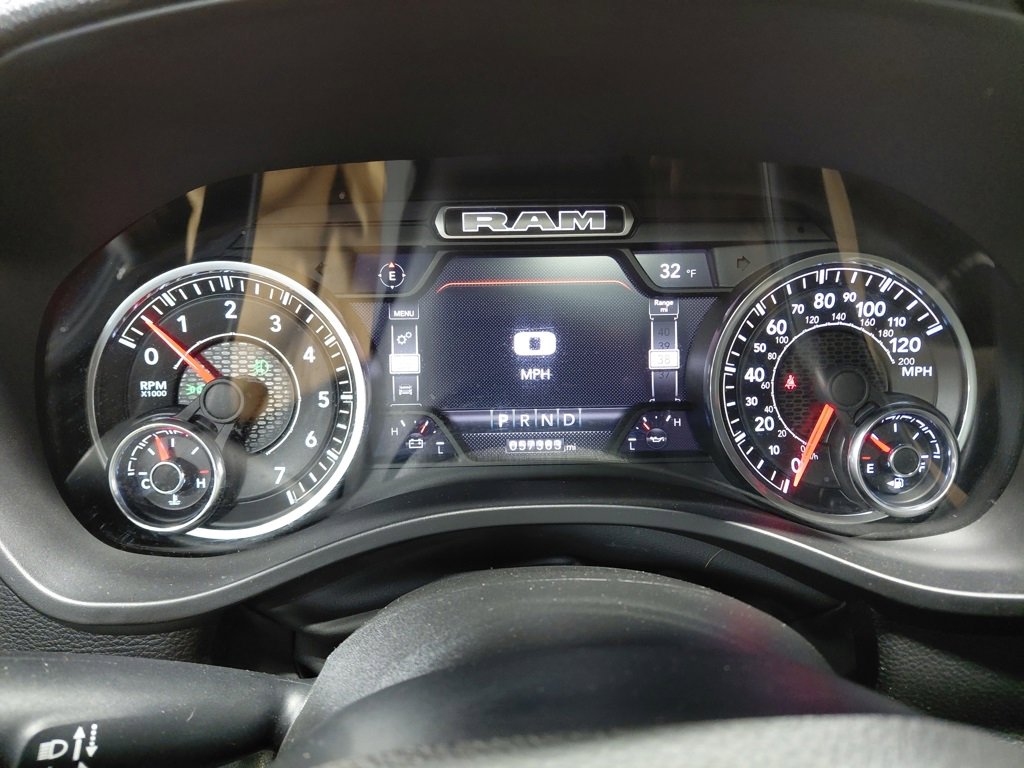 Certified 2022 RAM 1500 Laramie image 38