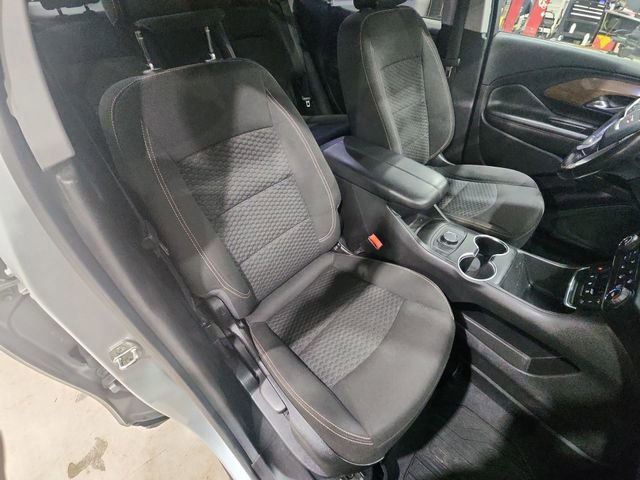 Used 2018 GMC Terrain SLE image 26