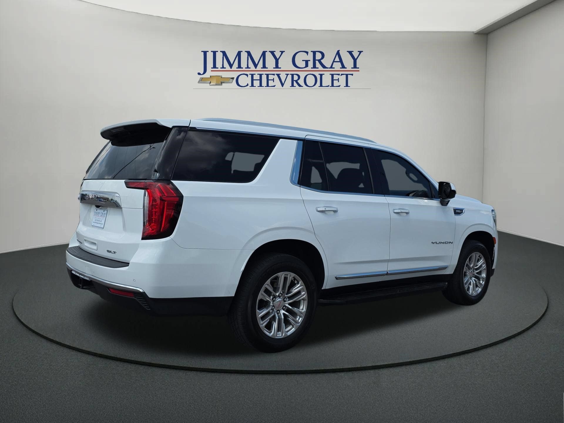 Used 2022 GMC Yukon SLT AWD/4WD image 5