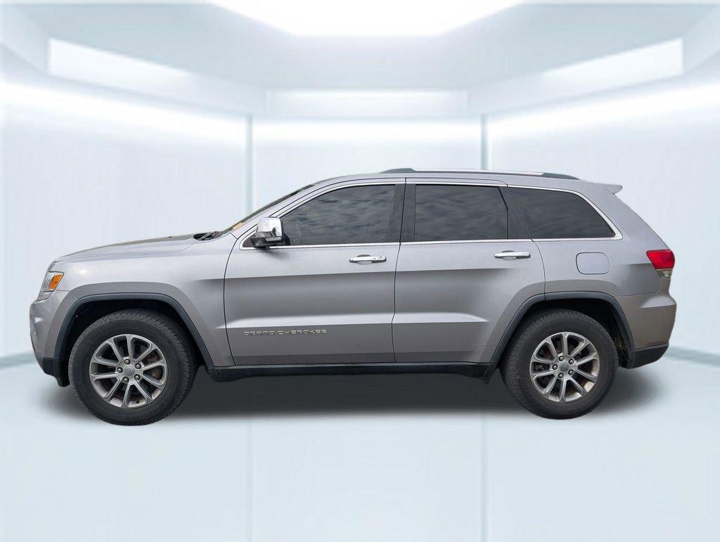 Used 2014 Jeep Grand Cherokee Limited w/ Trailer Tow Group IV RWD image 2