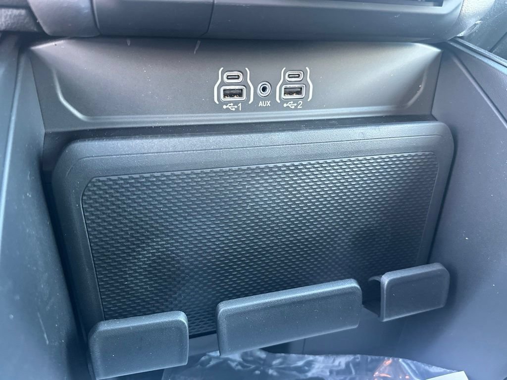 New 2026 RAM 1500 Express AWD/4WD image 20