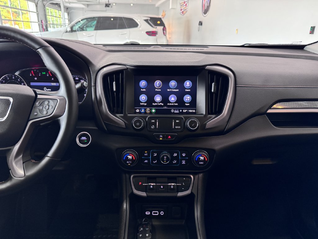 Certified 2024 GMC Terrain AT4 w/ Tech Package AWD/4WD image 17