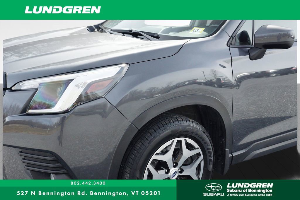 Used 2023 Subaru Forester Premium image 39