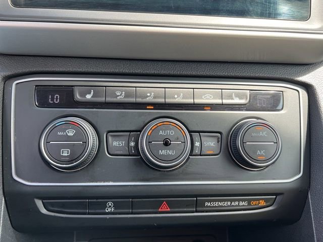 Used 2021 Volkswagen Atlas SE image 19