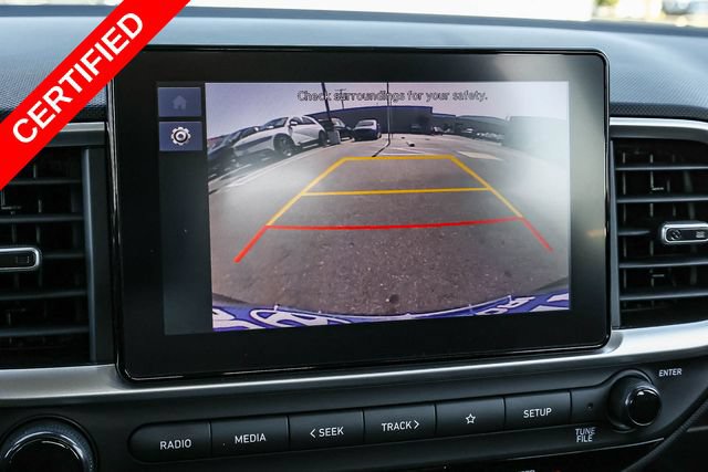 Certified 2024 Hyundai Venue SE FWD image 26