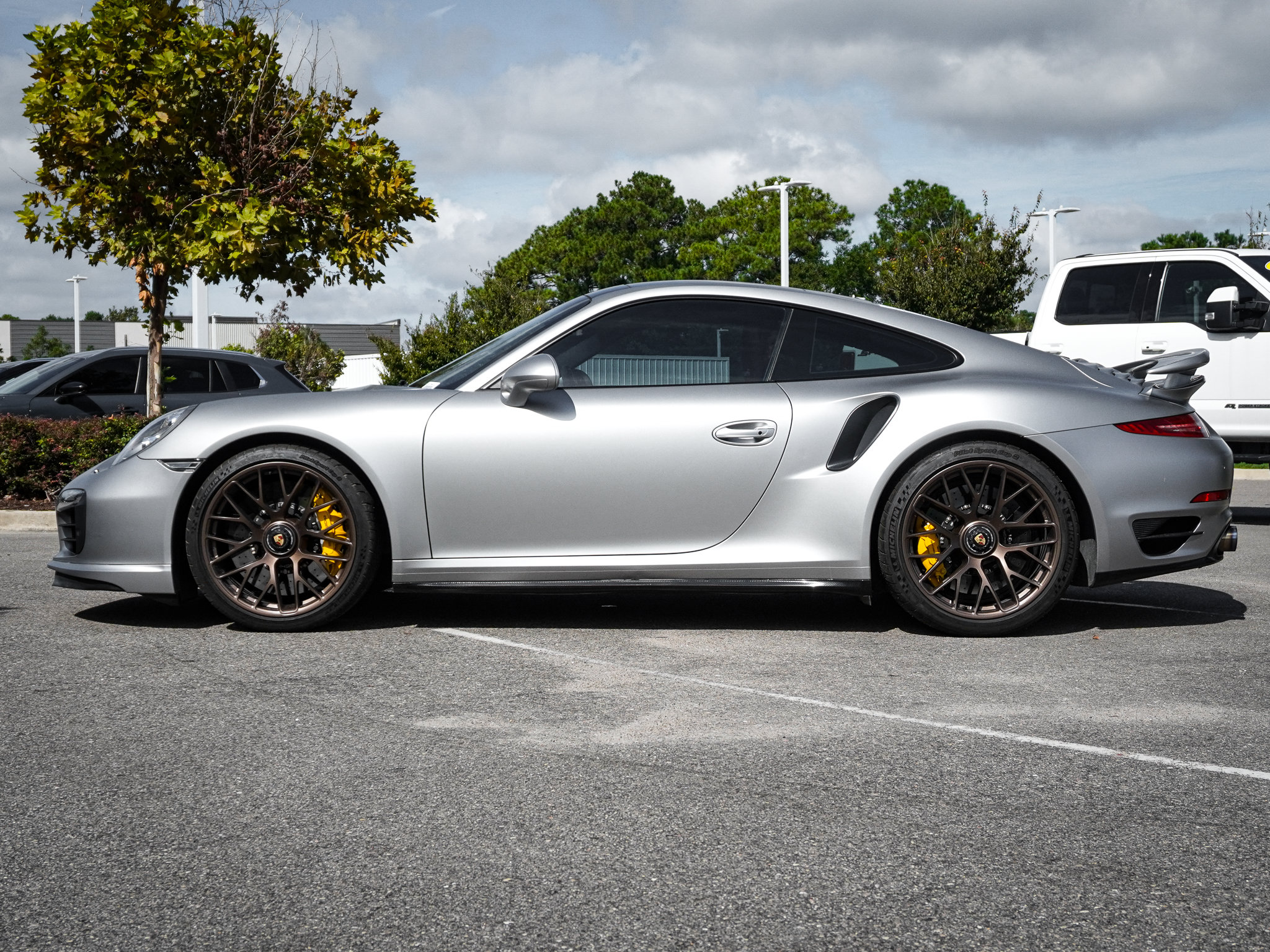 Used 2015 Porsche 911 Turbo S AWD/4WD image 7