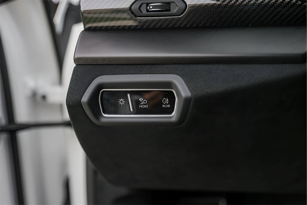 Used 2024 Lamborghini Urus Performante image 17