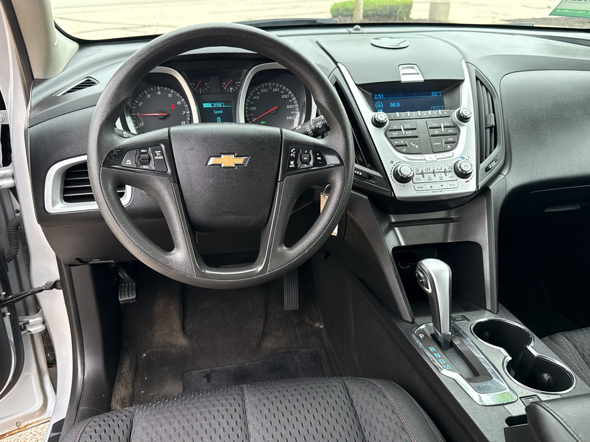 Used 2014 Chevrolet Equinox LS FWD image 10