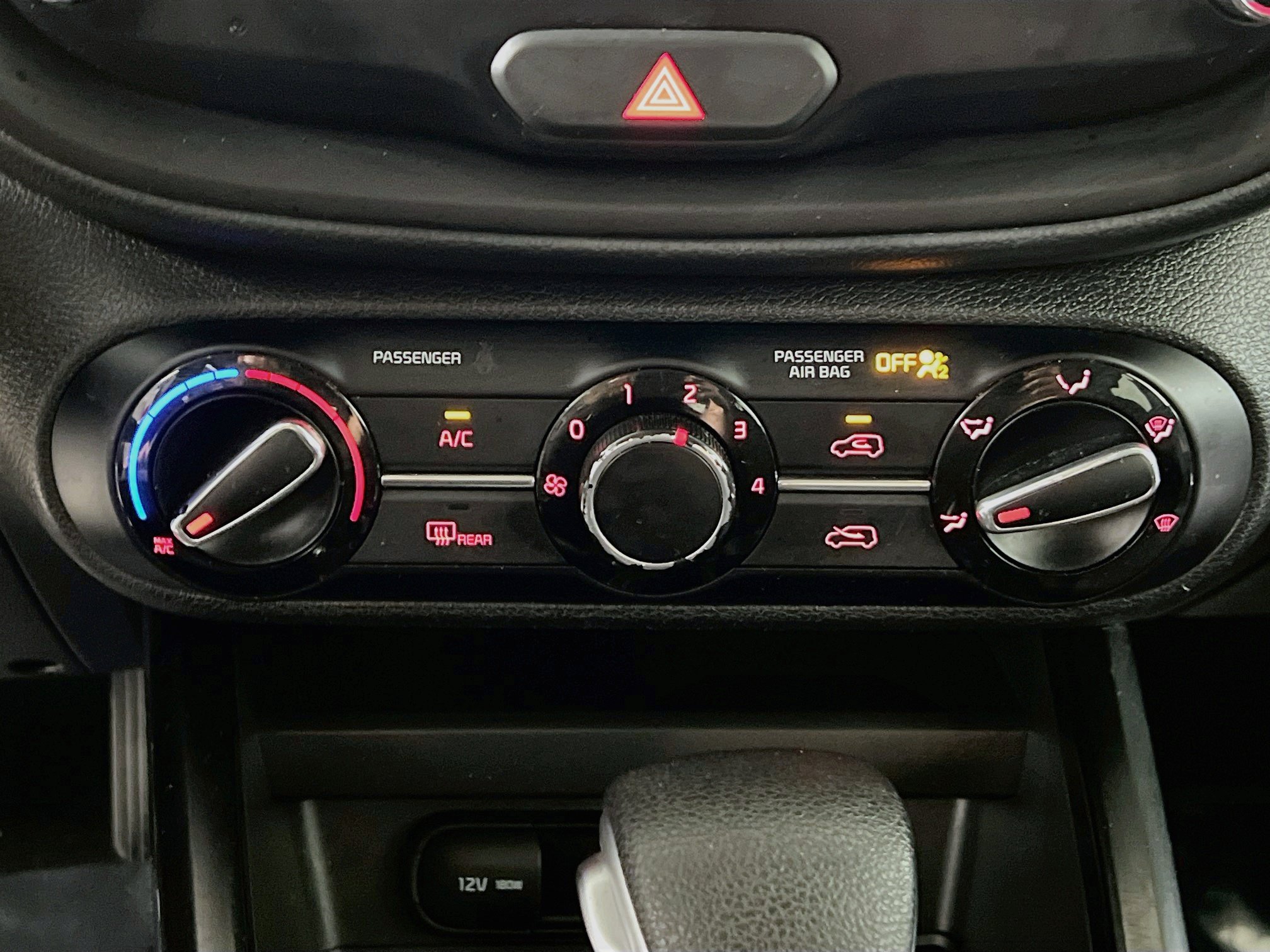 Used 2022 Kia Soul LX w/ Technology Package FWD image 25