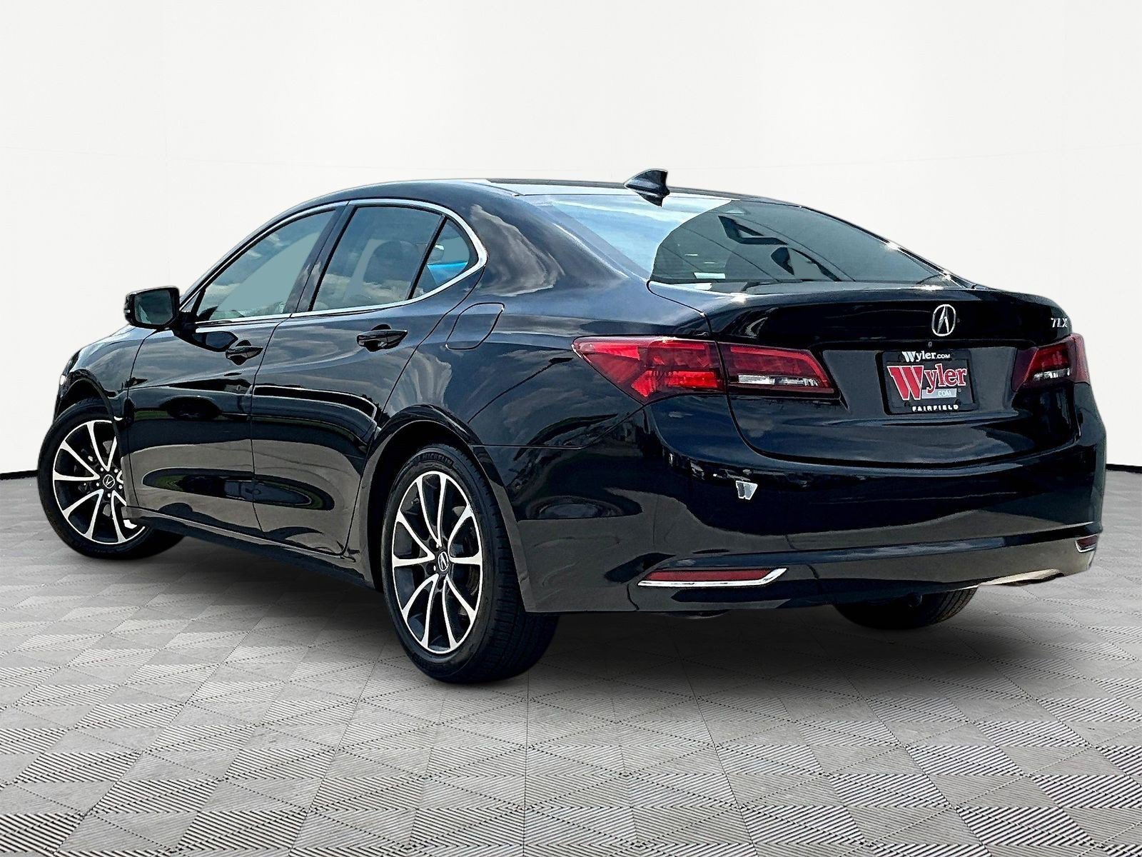 Used 2016 Acura TLX V6 w/ Technology Package FWD image 4