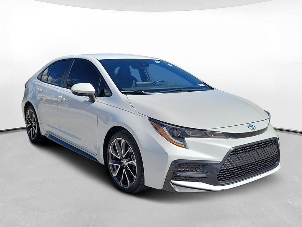 Used 2022 Toyota Corolla SE FWD image 3