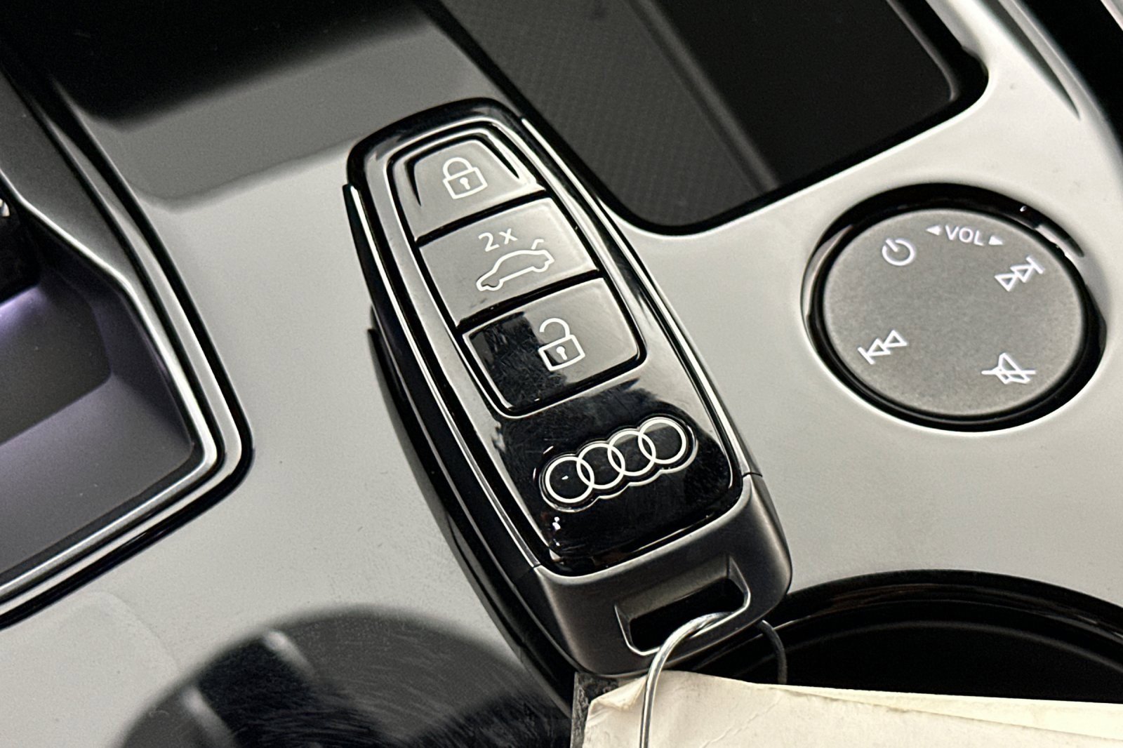 New 2026 Audi RS e-tron GT performance AWD/4WD image 24