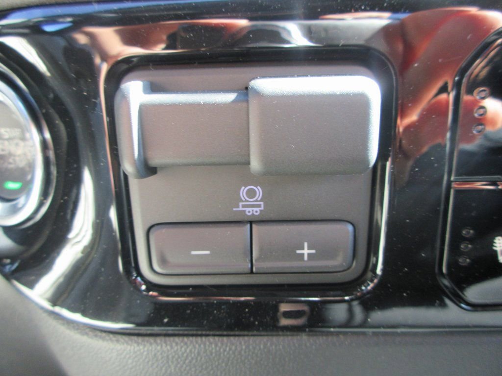 New 2026 GMC Sierra 1500 SLE w/ Max Trailering Package image 19