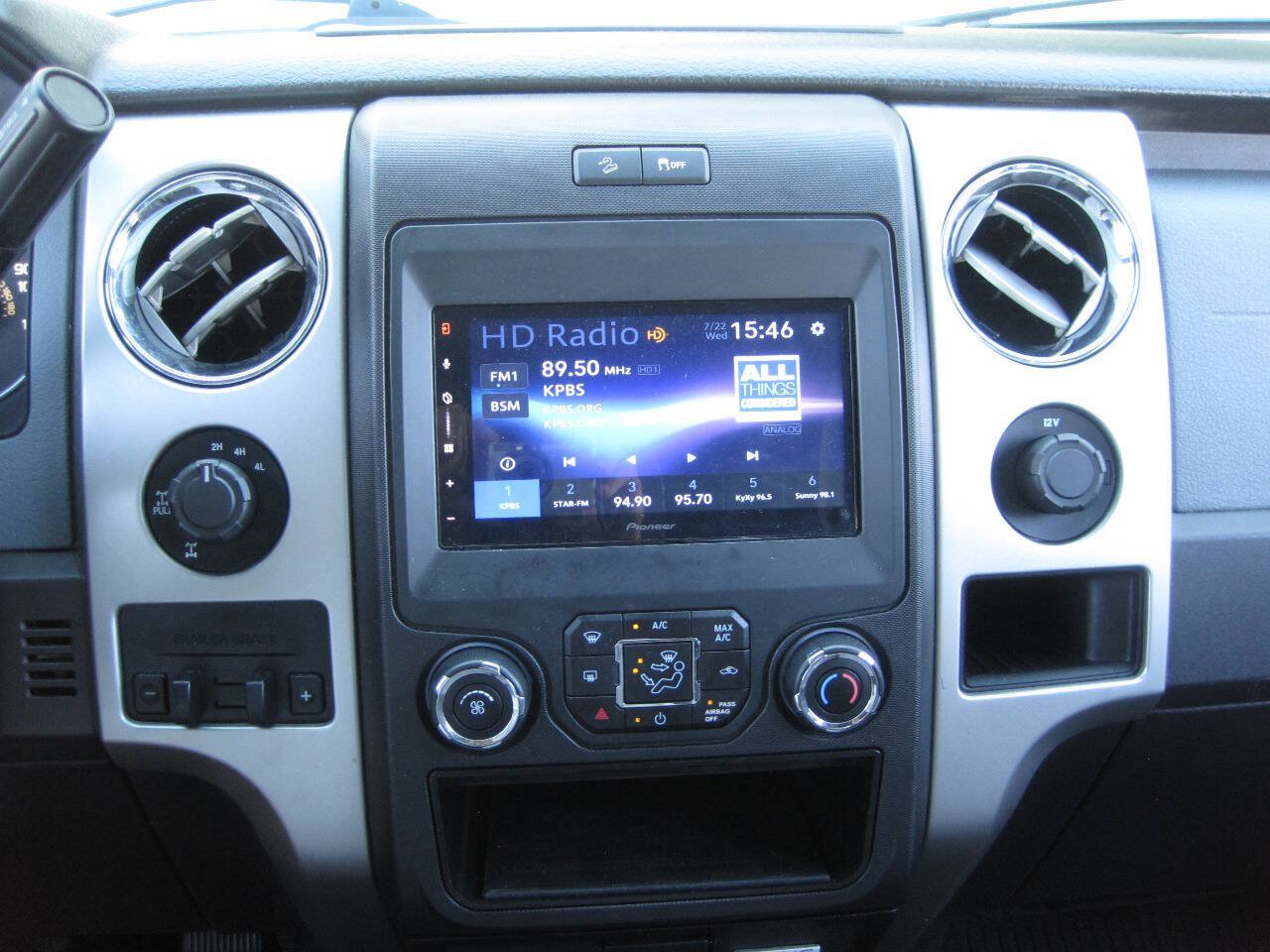 Used 2013 Ford F150 XLT w/ Luxury Equipment Group AWD/4WD image 31
