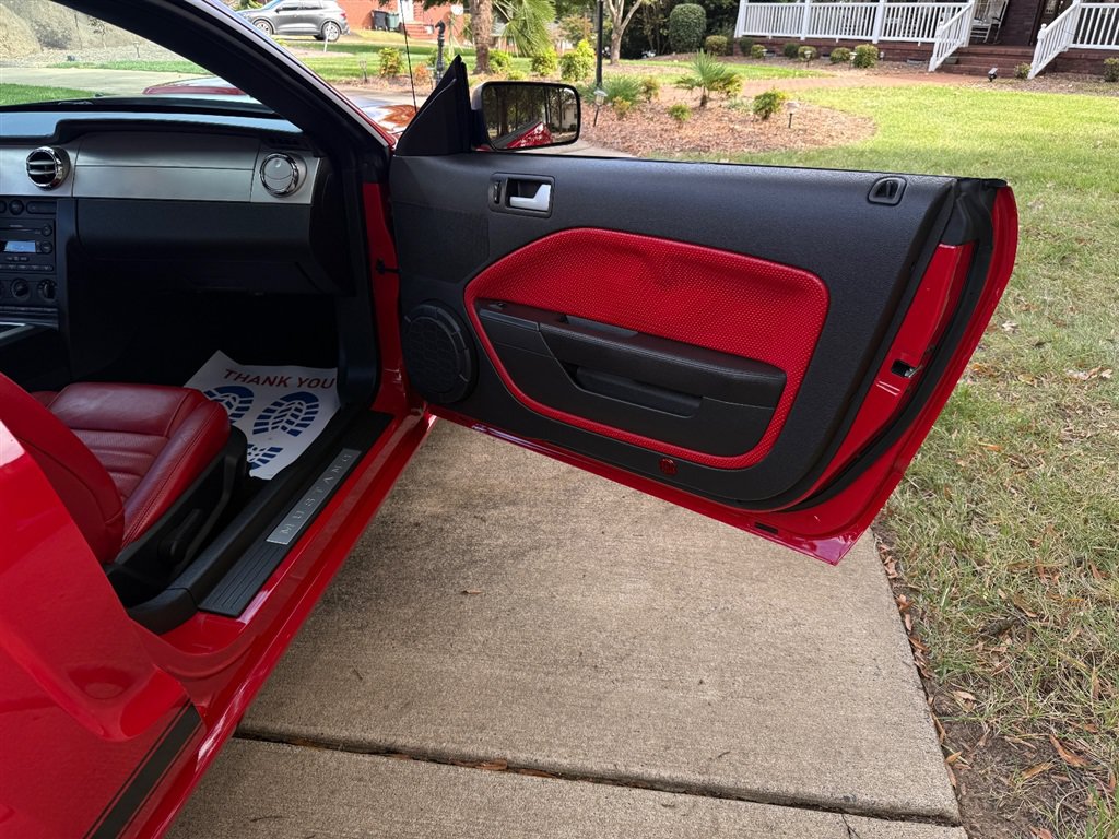 Used 2007 Ford Mustang GT RWD image 52