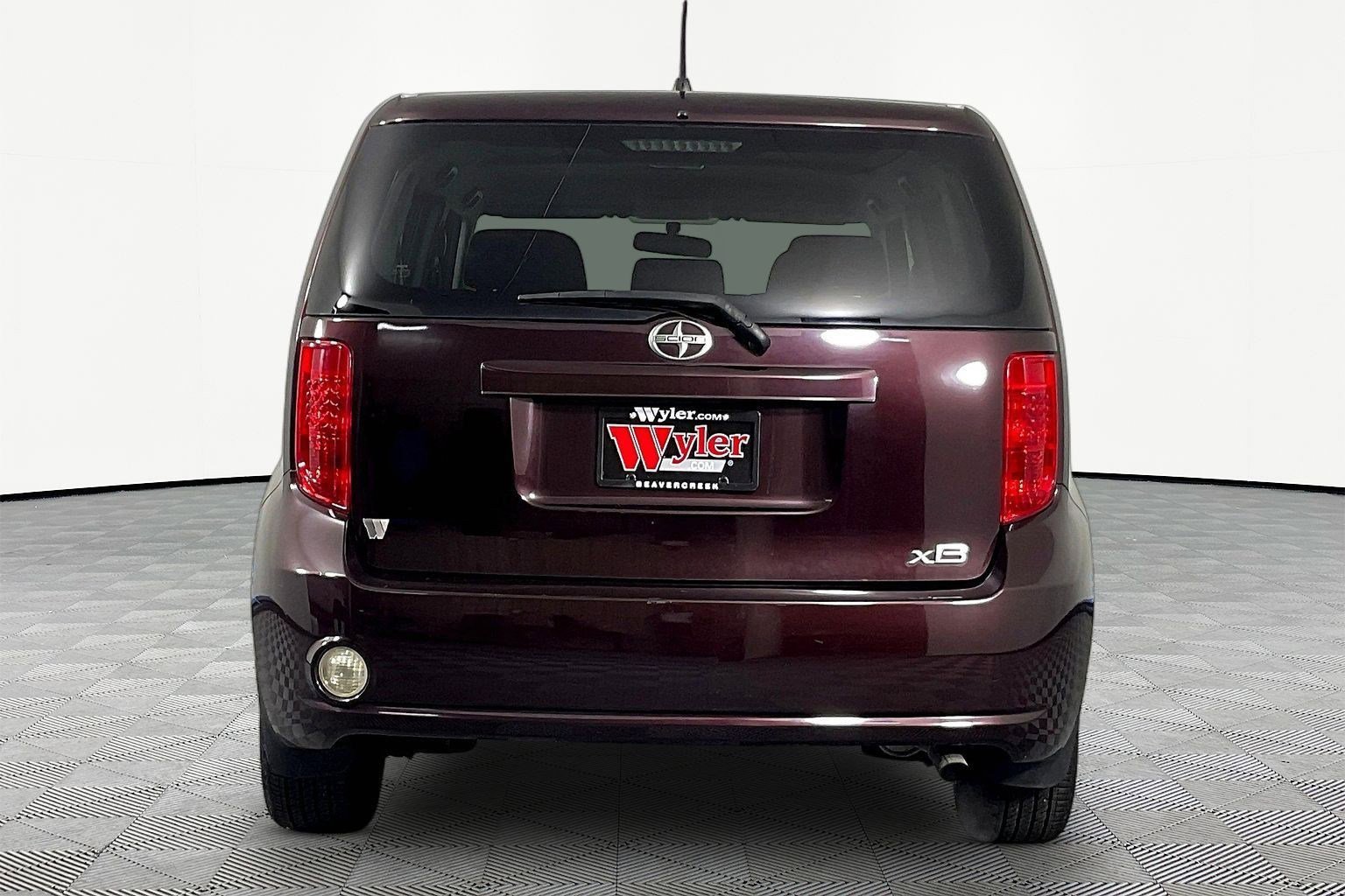 Used 2008 Scion xB FWD image 5