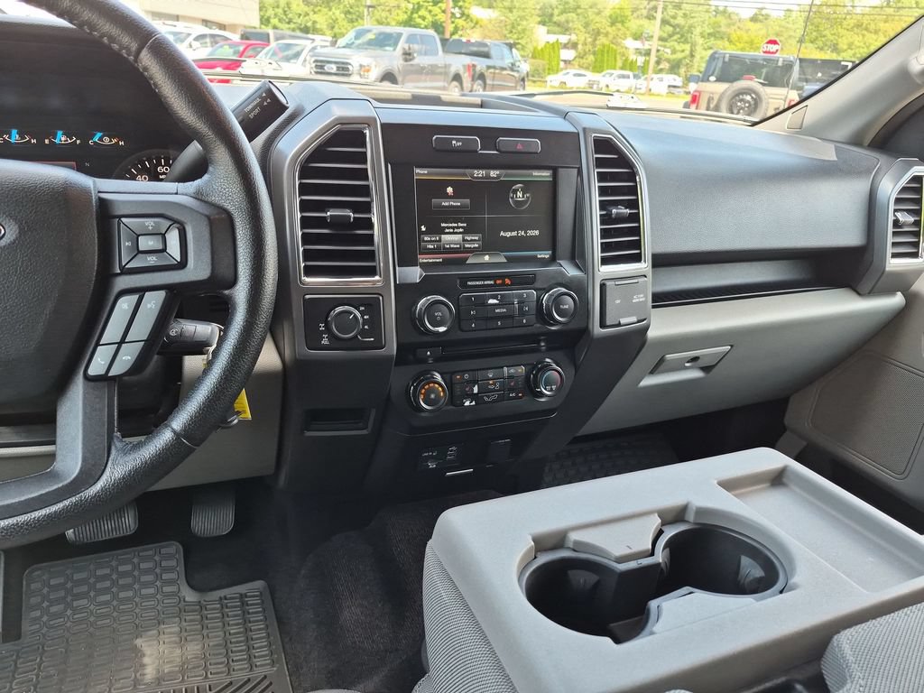 Used 2015 Ford F150 XLT w/ Equipment Group 302A Luxury AWD/4WD image 33