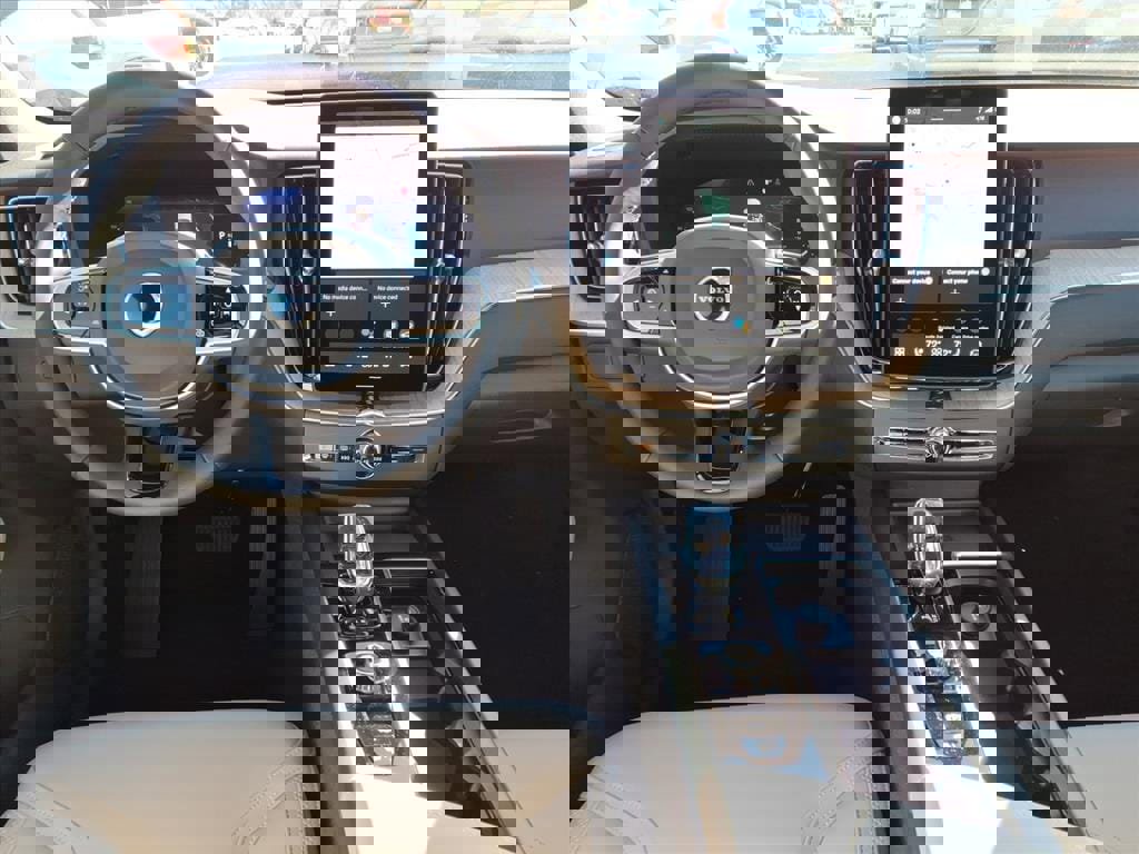 New 2026 Volvo XC60 B5 Core image 10