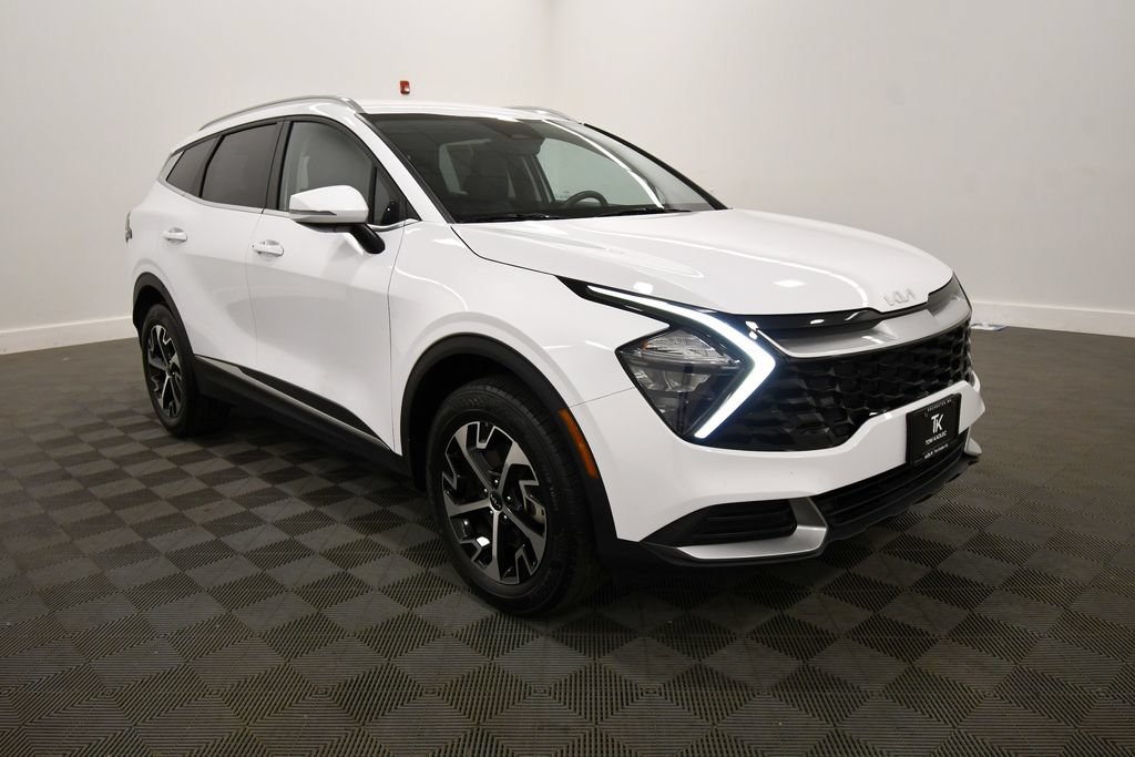 Certified 2023 Kia Sportage EX AWD/4WD image 10