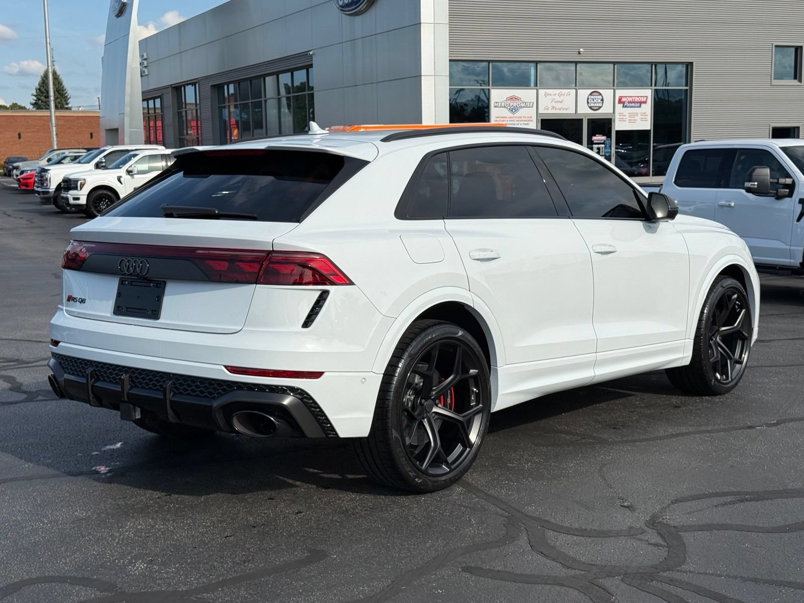 Used 2026 Audi RS Q8 performance AWD/4WD image 4