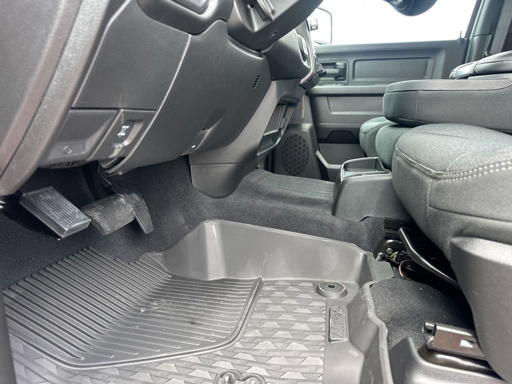 New 2026 RAM 3500 Tradesman AWD/4WD image 29