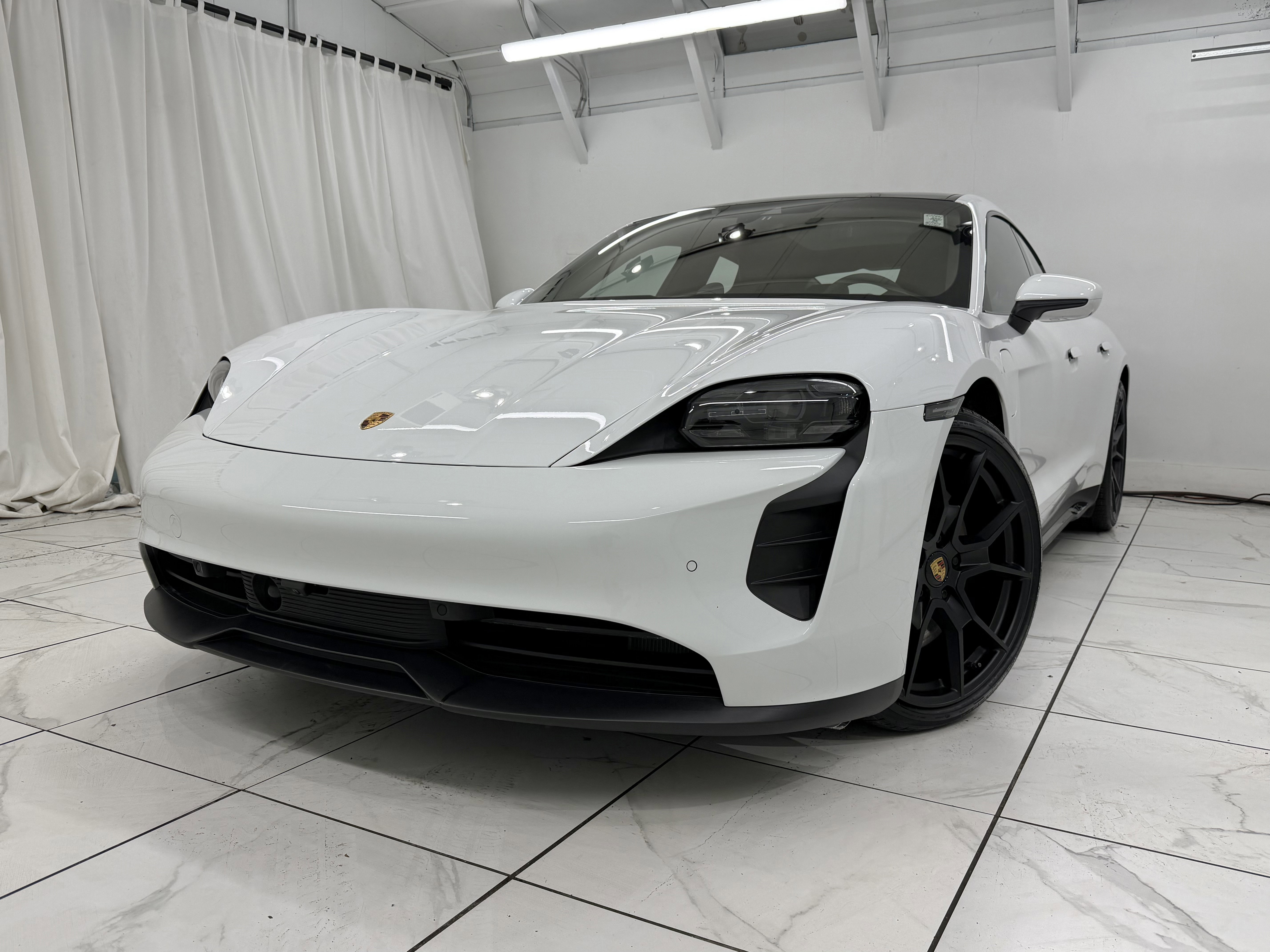 Certified 2024 Porsche Taycan GTS image 8